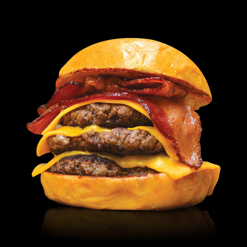 Hamburguesa Triple Con Queso y Tocineta